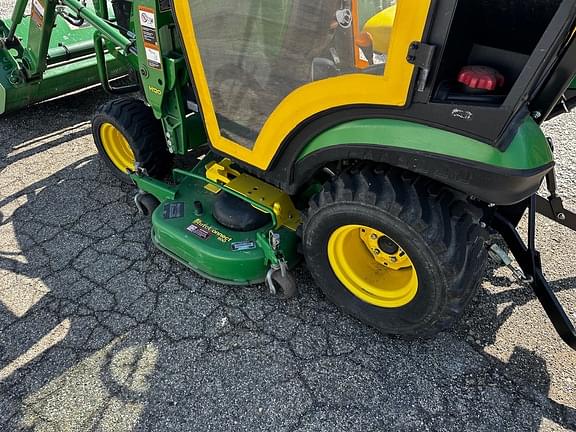 Image of John Deere 1026R equipment image 1