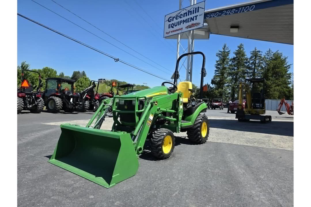 Image of John Deere 1026R Primary image