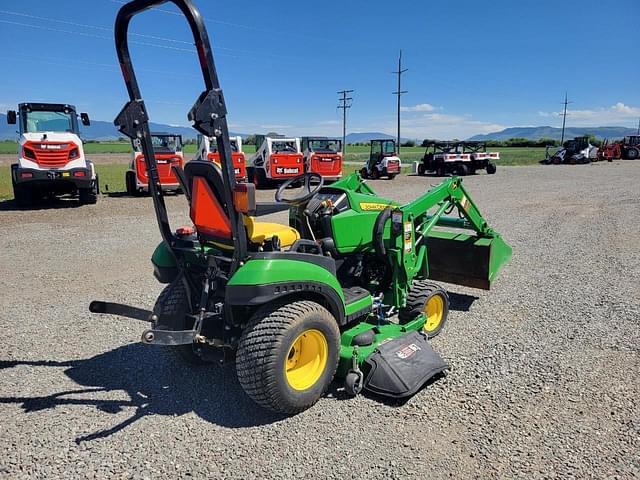 Image of John Deere 1026R equipment image 2