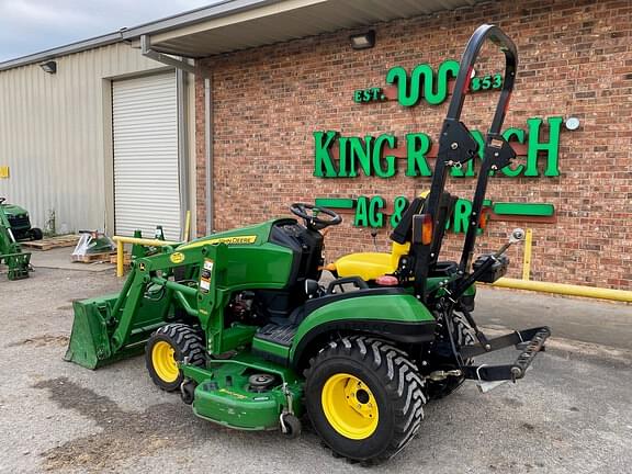 Image of John Deere 1026R equipment image 2