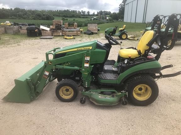Image of John Deere 1026R equipment image 1