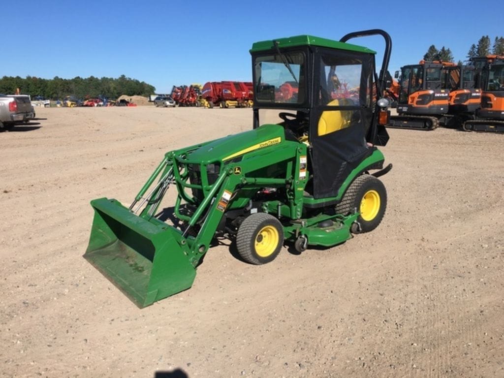 2012 John Deere 1026R Equipment Image0