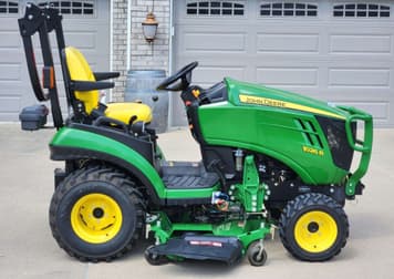 Main image John Deere 1026R