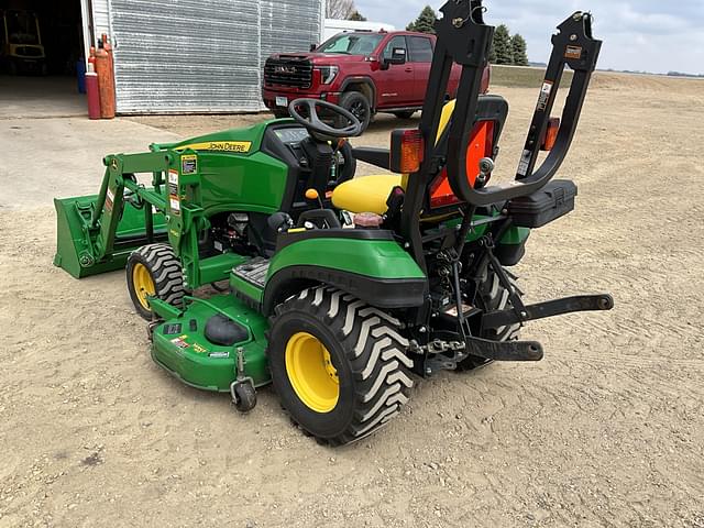 Image of John Deere 1026R equipment image 2