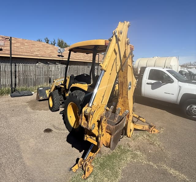 Image of John Deere 110 equipment image 4