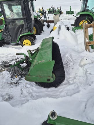 2012 John Deere 1545 Equipment Image0