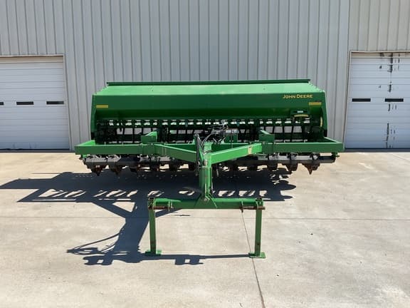 Image of John Deere 1590 equipment image 2