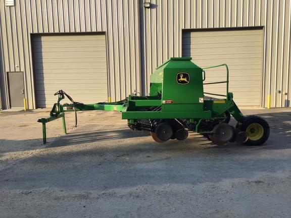 Image of John Deere 1590 Primary image