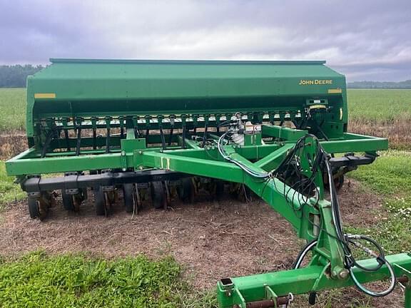 Image of John Deere 1590 equipment image 4