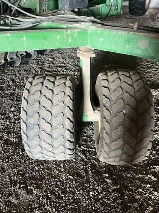 Image of John Deere 1590 equipment image 3