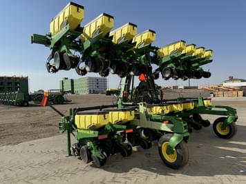 Main image John Deere 1720