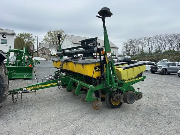 Image of John Deere 1750 Primary image