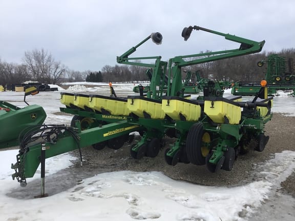 2012 John Deere 1760 Equipment Image0