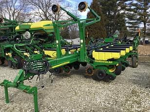 Main image John Deere 1770 0