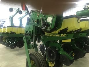 Main image John Deere 1770 9