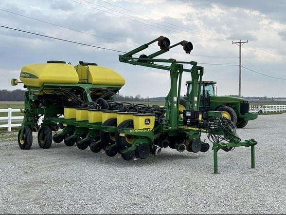 Image of John Deere 1770NT Primary image