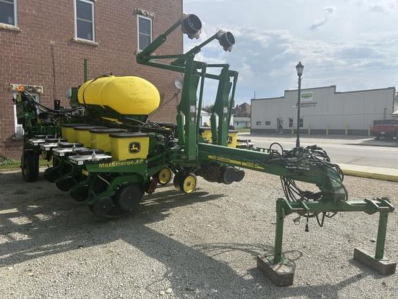 Image of John Deere 1770 Primary image