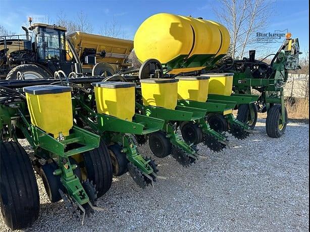 Image of John Deere 1770 equipment image 4