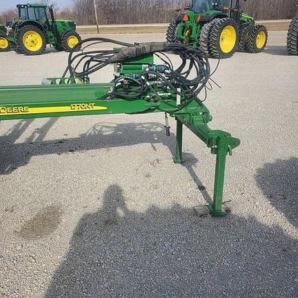 Image of John Deere 1770 equipment image 3