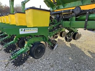 Main image John Deere 1770 5