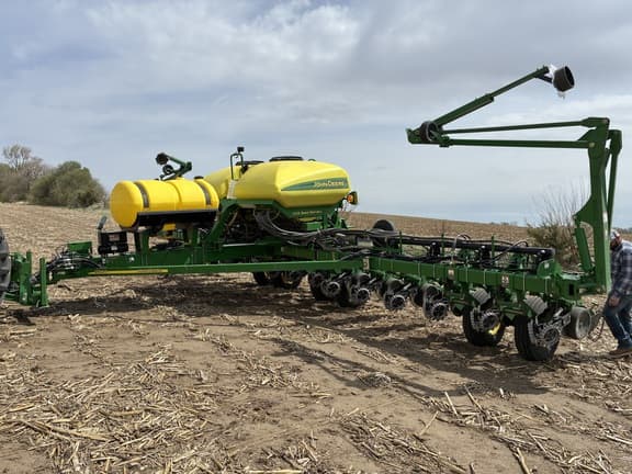 Image of John Deere 1770 Primary image
