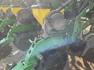 Main image John Deere 1770 19