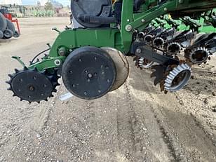 Main image John Deere 1770 9