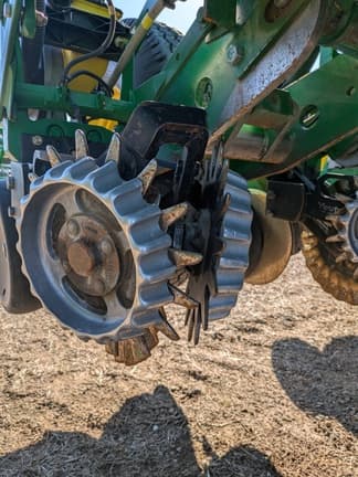 Image of John Deere 1770 equipment image 3