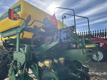 2012 John Deere 1770 Equipment Image0