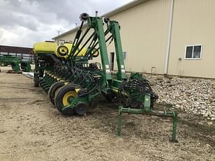 Main image John Deere 1770 7