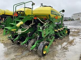 Main image John Deere 1770 14