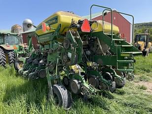 Main image John Deere 1770 4