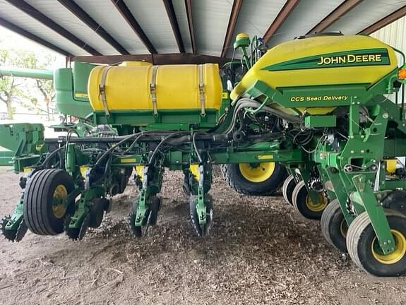 Image of John Deere 1770 Primary image