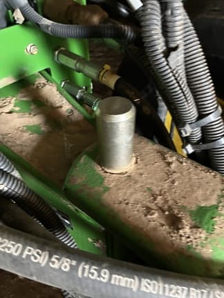 Image of John Deere 1770 equipment image 2