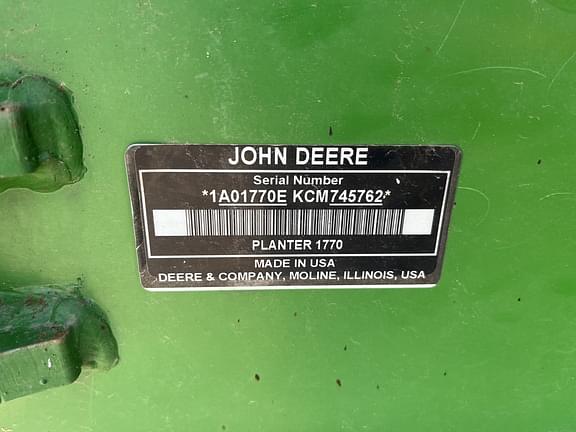 Image of John Deere 1770 equipment image 4