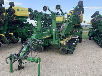Main image John Deere 1790