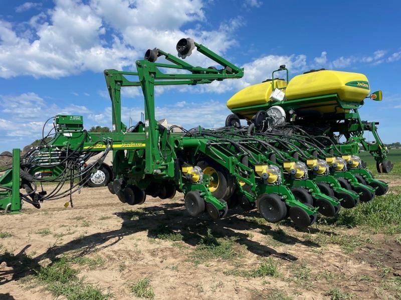 2012 John Deere 1790 Equipment Image0
