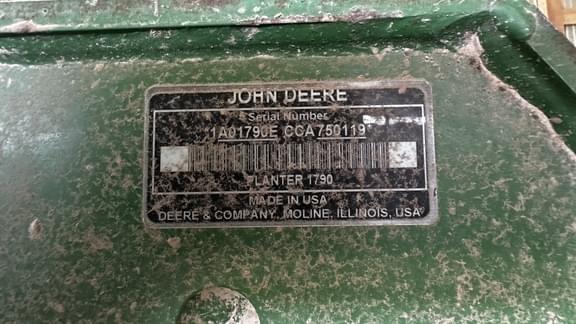 Image of John Deere 1790 equipment image 1