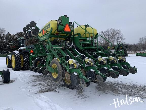 Image of John Deere 1790 equipment image 3