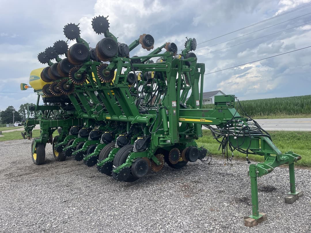 Image of John Deere 1790 Primary image