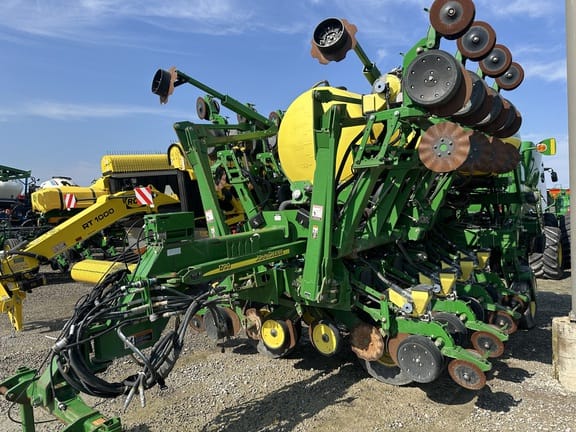 Main image John Deere 1790