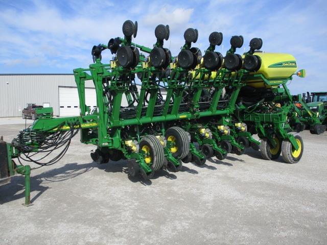 Image of John Deere 1790 Primary image