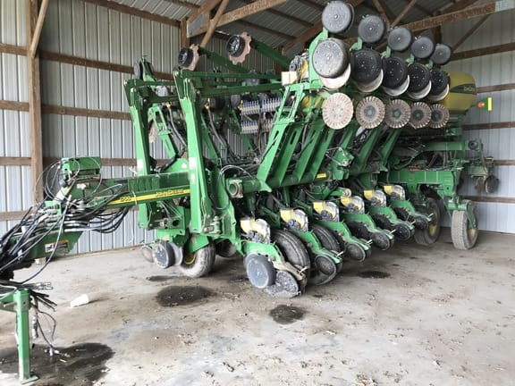 Main image John Deere 1790