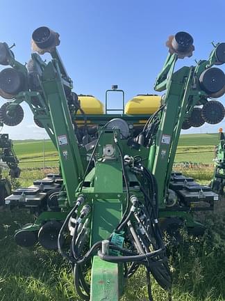 Image of John Deere 1790 equipment image 3