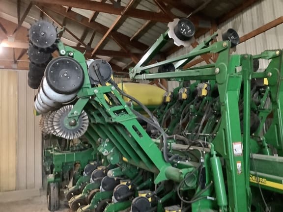 Main image John Deere 1790