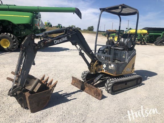 Image of John Deere 17D equipment image 1