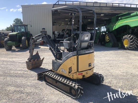 Image of John Deere 17D equipment image 2