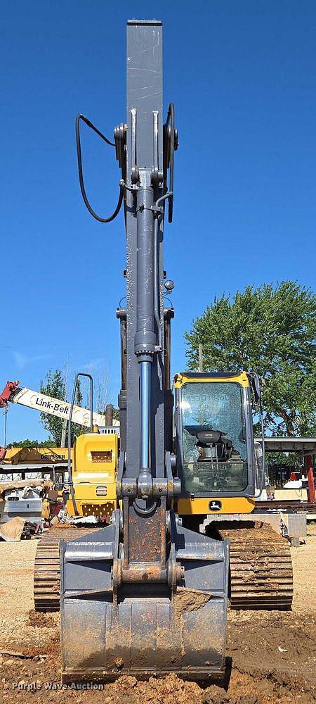 Image of John Deere 180GLC equipment image 1