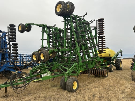 2012 John Deere 1830 Equipment Image0