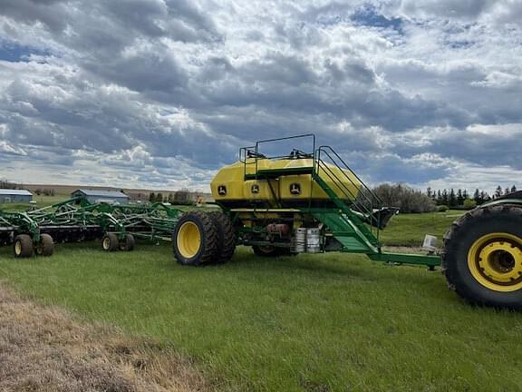 Image of John Deere 1835 equipment image 3